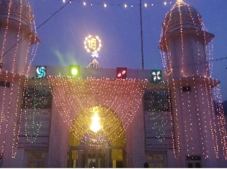 Mr. Reetha Sahib Gurudwara bristles